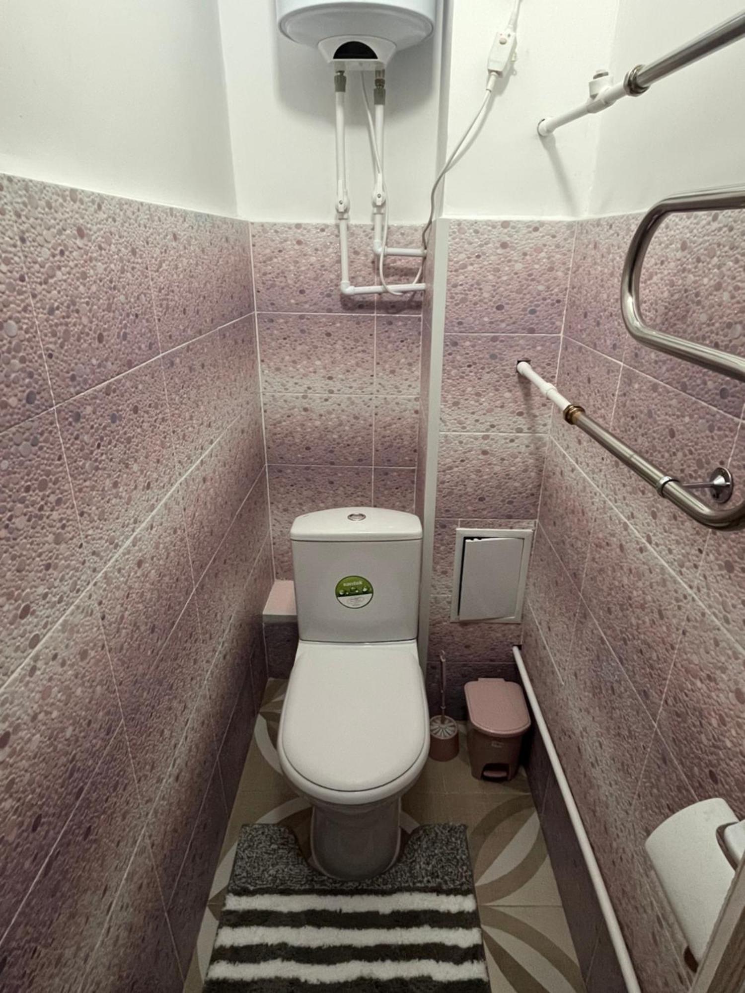 Apartment трёхкомнатная в центре борового